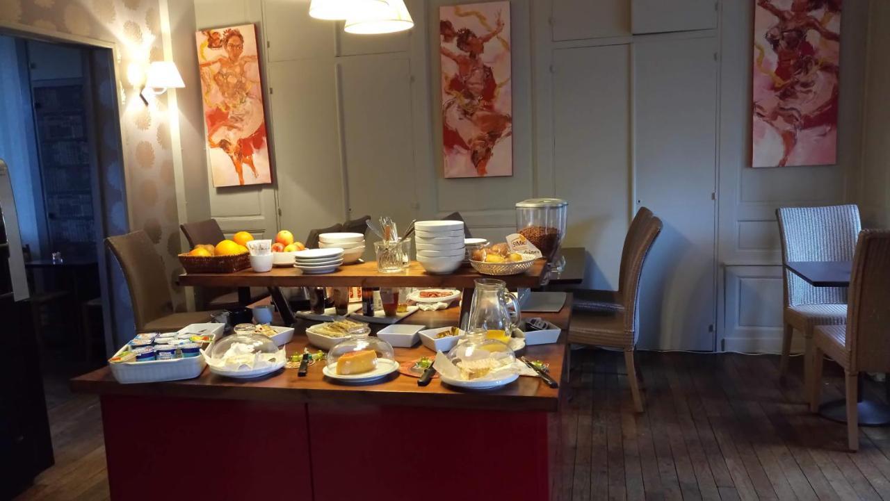 巴顿酒店 阿夫朗什 外观 照片